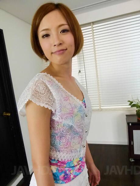 Jav HD invites you to browse their free pictures with Ena Ouka in sex action