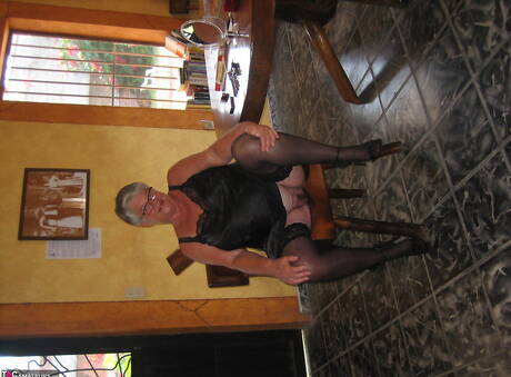 TAC Amateurs pleased to share with you xxx picture gallery with Girdle Goddess xxx gallery 271225